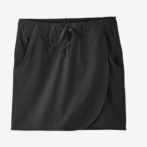 Women’s Black Patagonia Fleetwith Skort Small